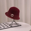 Elegant wine red faux fur knit cloche hat featuring a pearl and rhinestone brooch - Pearl Ring / Burgundy