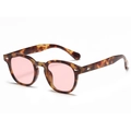 Lunettes de soleil rétro écaillées avec verres rose clair et rivets flèche argent - Écaille de Lait Rose Océan (C44)