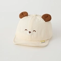 Detailopname van baby zonnehoed met berenoren en zachte stoftextuur op witte achtergrond - 50cm (Aanbevolen 1-3 Jaar) / Beige
