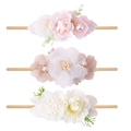 Detailansicht von drei Baby-Stirnbändern mit Chiffonblumen und weichen Nylonbändern - Sanfter Ton Perlen Dekoriertes Set / FDZG-3