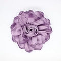 Handgefertigte hellviolette Satin-Rosen-Stoffblume für Haarschmuck und Corsagen-Deko - Dual Use (Brosche/Haarspange) / Traubenviolett