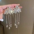 Pendientes de flores con cristales y borlas largas de plata para un estilo elegante - Pendientes de botón de cristal con borla de diamantes de imitación y poste de plata de ley 925