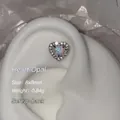 Clou d'oreille en argent avec opale en forme de cœur et bordure en zircon blanc scintillant - Boucle d'oreille opale cœur argent (pièce unique)