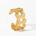 Elegante bracciale aperto in oro e acciaio inossidabile con design a farfalla traforata - Bracciale Farfalla Oro (A1117)