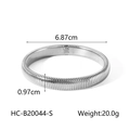Vista detallada de la pulsera de cadena de serpiente plateada con medidas de tamaño - Estilo Plateado (HC-B20044-S)