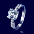 Silver ring with round brilliant cut faux diamond stone and small side zirconias - 6.5m [one Carat] Ljz-75 / Adjustable Open
