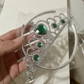 Couronne de princesse argentée avec pierres vertes dans son emballage transparent - Vert clair