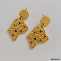 Orecchini geometrici dorati con trama martellata e strass colorati, modello KDE2623 - Geometrico Oro (KDE2623)