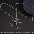 Hip-Hop Drachenkreuz-Halskette mit rotem Kristallflügel-Anhänger und Edelstahlkette - Antiksilber Roter Strass Drachenschwert + Edelstahlkette