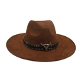 Cappello fedora marrone a tesa larga con fascia etnica e teschio di toro argento - Ornamento Testa di Toro Colorata / caffè