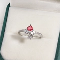 Silver ring featuring a square red zircon stone and a round hanging pendant detail - Red Square Main Stone with Flexible Dangle Pendant Style (白金色28)