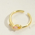 Verstellbarer Goldring mit funkelndem rosa Herzstein und Zirkonia-Details besetzt - Rosa Zirkonia