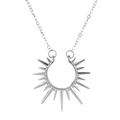 Vue détaillée du collier pendentif soleil argenté avec finition en métal vintage - Pendentif à Pointes Soleil Argenté (wg-1332)