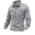 Détail de veste en polaire grise avec poches de poitrine doubles et boutonnière - S / Tops / Gris clair