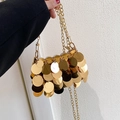 Mini borsa a tracolla con paillettes dorate e catena metallica sottile da donna - Oro