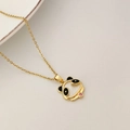 Pendentif panda mignon doré avec zircon rose étincelant et détails en émail noir - Panda / Doré