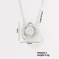 Detailopname van de ronde hanger van 0,9x1,0cm met zirkonia en de 40+5cm verstelbare ketting - Zilver - Witte Zirkonia-stijl (N00464-5)
