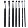 Lot de 7 pinceaux à paupières professionnels avec manches noirs et virole argentée - 7 Pièces Poils en Fibre Synthétique Noirs