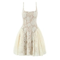 Abito elegante in pizzo bianco senza maniche con fodera beige e motivo floreale a trapezio - XS / Bianco latte