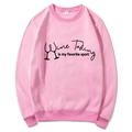 Sweat rose Wine Tasting Is My Favorite Sport présenté à plat sur un fond blanc épuré - S / Rose