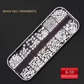12-Gitter-Mix-Nagelkunst-Set mit silbernen Perlen und Nieten in einer transparenten Box - G-59 Stil (Silber Gemischte Nieten Strasssteine)