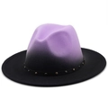 Détail d'un chapeau fedora dégradé violet avec ruban en cuir noir orné de clous argentés - M / Dégradé Violet-Noir (01)