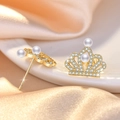 Elegant 18K gold-plated crown earrings with sparkling zircons and white pearls - Gold Pearl Crown Stud Earrings (C5)