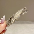Pasador rectangular con cristales grises, perlas blancas y strass en base metálica - Estilo 17 [Perla Gris]