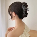 Elegant butterfly hair claw clip in dark grey finish with pearl and chain detail - Chain Bowknot Pearl Style / Large / Black / Gunmetal