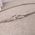 Cintura elastica metallica argento da donna con fibbia a gancio minimalista lucida - 60 cm / Argento