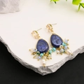 Boucles d'oreilles bohèmes vintage avec perles naturelles, lapis-lazuli et cristaux - Bleu Saphir & Perle