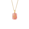 Pendente rettangolare in pietra naturale rosa con croce d'oro e catena d'acciaio - Croce Rosa (1# Rosso Anguria)