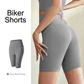 Short de yoga cycliste taille haute gris sel de mer avec effet modelant 3D - S / Pantalon 5 points gris roche marine