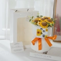 Handmade knitted sunflower bouquet set in plush base with gift bag and card - 6 Sunflowers Bouquet + Bag + LED