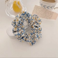 Luxe kanten scrunchie met blauwe madeliefjesprint op wit voor grote knot-kapsels - 3# Zeezout Kamille