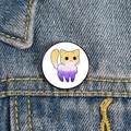 Spilla rotonda a gatto in smalto con sfumature arcobaleno su giacca di jeans blu - Gatto Gradiente Giallo Bianco Viola