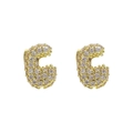 Orecchini a perno con lettera C placcati oro 18k con pavé di zirconi cubici - Lettera C
