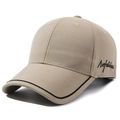 Cappellino da baseball kaki da uomo con ricamo Nefelibata e bordino nero sulla visiera - Taglia unica / Beige Chiaro
