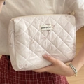 Beauty case trapuntato beige con stampe di cuccioli e chiusura con cerniera - Stampa Cucciolo (Borsa a mano)