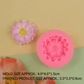 Pink daisy flower silicone fondant mold with multi-layer petal texture for DIY cakes - 4.6cm x 1.5cm / Pink