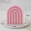 Pink arch-shaped scented candle with precise dimensions of 9.5cm height and 9cm width - Geometric Arch (White Peach Oolong)