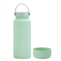 1L Mint Green insulated sports flask with matte finish and silicone protective base - 1 L / Pale Green