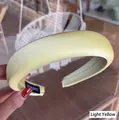 Serre-tête en satin de soie jaune clair rembourré avec effet de volume éponge pour femme - Light jaune