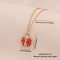 Collana con ciondolo a coccinella rossa smaltata e zirconi su una catena dorata - Stile Coccinella con Macchie Scintillanti (10#)