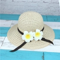 Detail of summer straw hat with black ribbon and tropical frangipani flower accents - M (56-58cm) / Beige-Cloche Plumeria