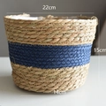 Handgeweven strooien mand in naturel en donkerblauw, afmeting 22x15x14cm - Middel Blauw Toelopend