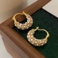 Pendientes de aro dorados con microperlas y circonitas de estilo vintage francés elegante - Dorado