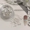Barrette metalliche argento ultra-sottili da 0,5 mm per nail art in contenitore trasparente - 7mm (Lungo) / Argento