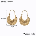 Vintage gold hammered geometric stainless steel earrings with size 3.5cm by 2.5cm - Gold Relief Half Moon Earrings (BE46531DW0)