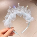 Cerchietto principessa per bambina con tulle azzurro, corona d'argento e strass colorati - Blu